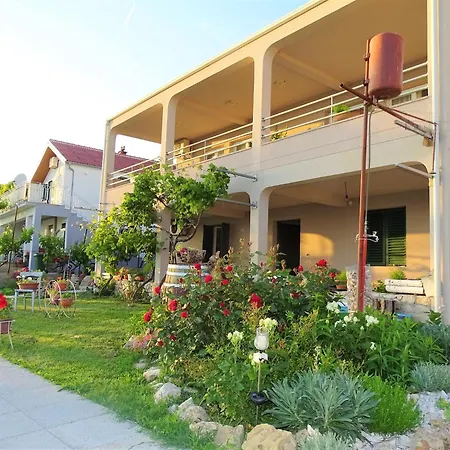 Beachfront Daire *