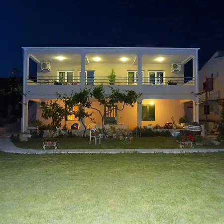 Beachfront * Rtina